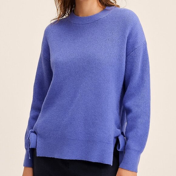 Sweaters - Periwinkle Blue Cropped Tie Up Sweater Sz XS